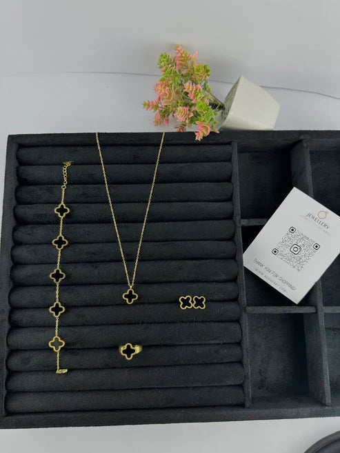 Novu Elegance Jewelry Set